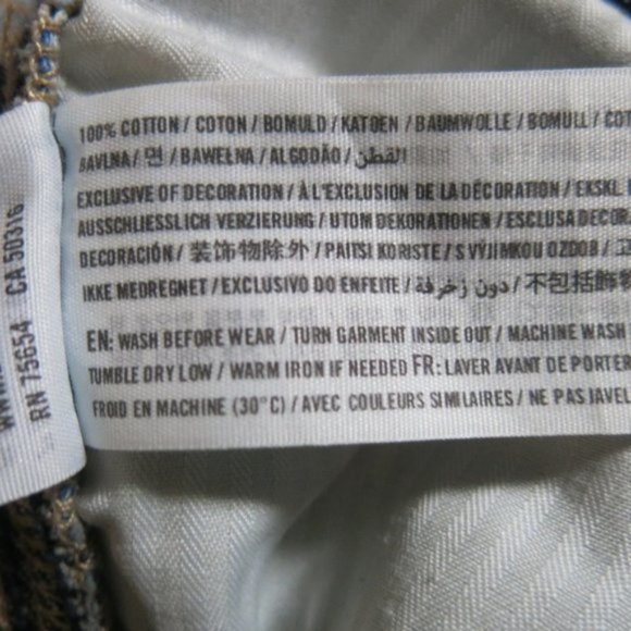 HOLLISTER Button Fly Destroyed Skinny Leg Crop Denim Jeans - Size 27 W - Picture 7 of 7